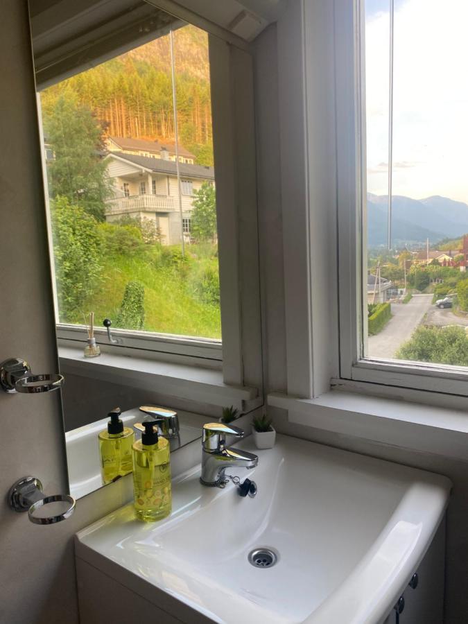 Leilighet Stryn Apartment Bagian luar foto